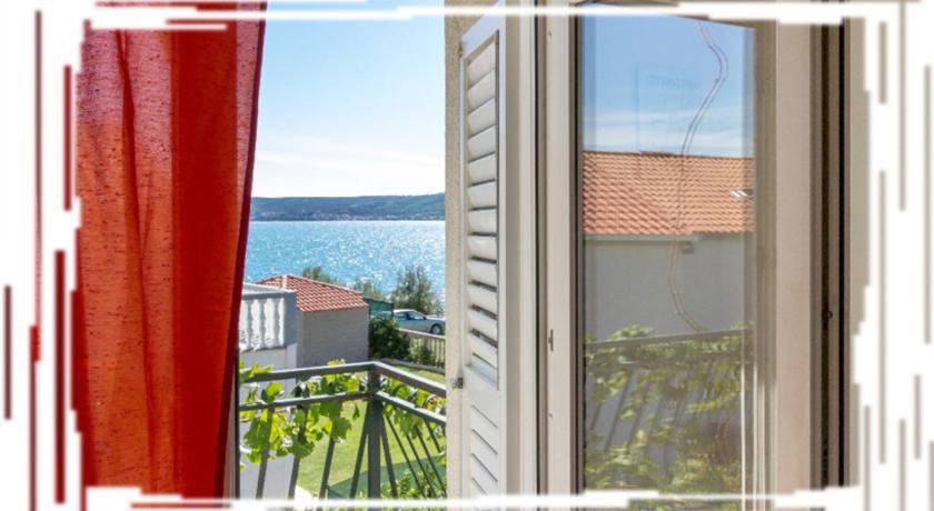 Hostel Oktarin Kastela Room photo